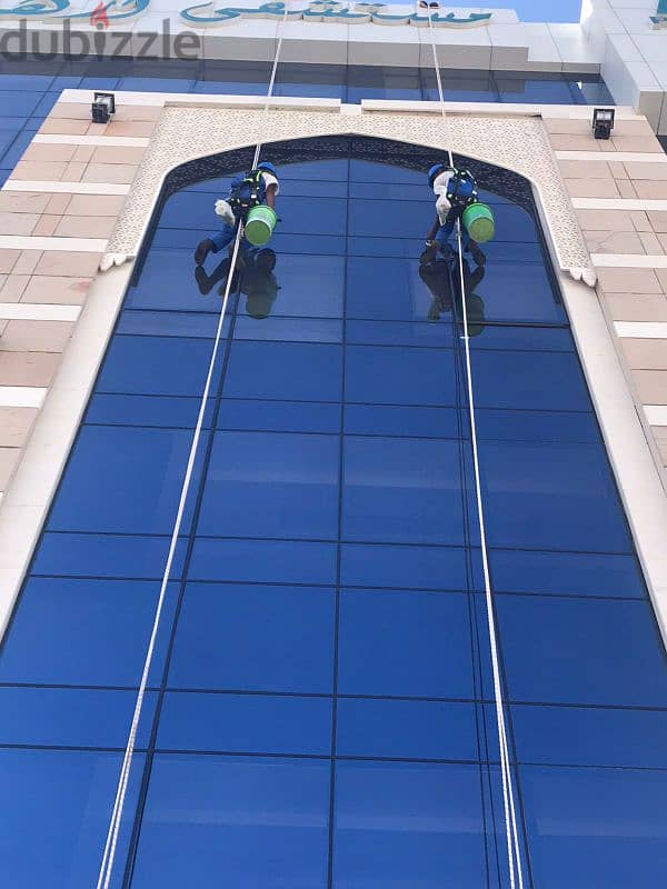 تنظيف زجاج خارجي External glass cleaning 4