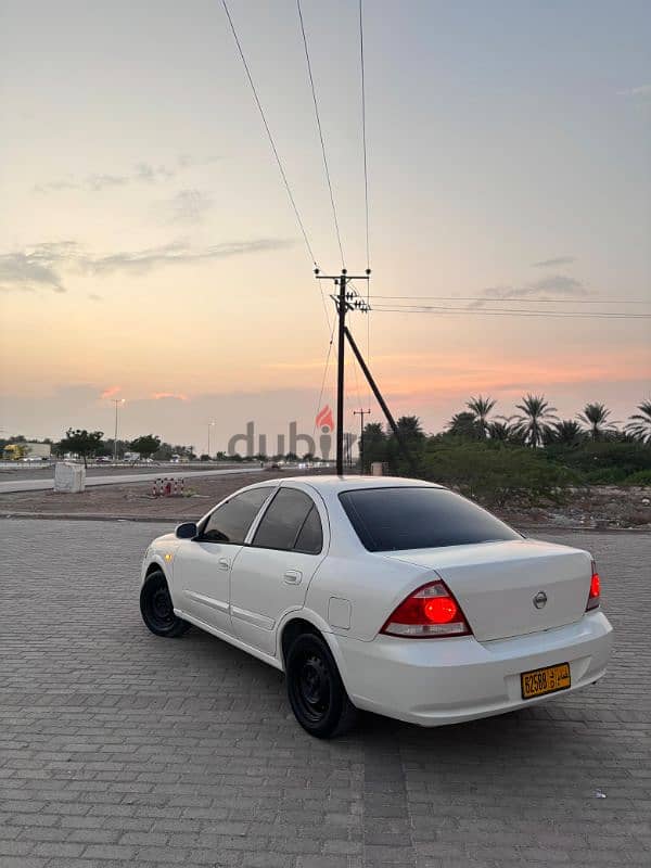 Nissan Sunny 2008 3