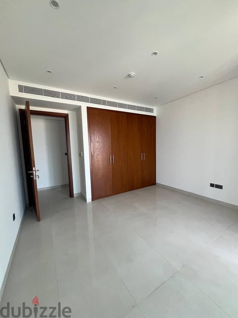 2 Bhk Sea View Flat For Sale In Lagoon Residences Al Moj 4