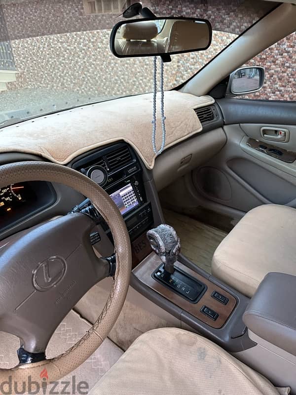 Lexus ES 350 1999 4