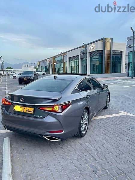 Lexus ES-Series 2021 1