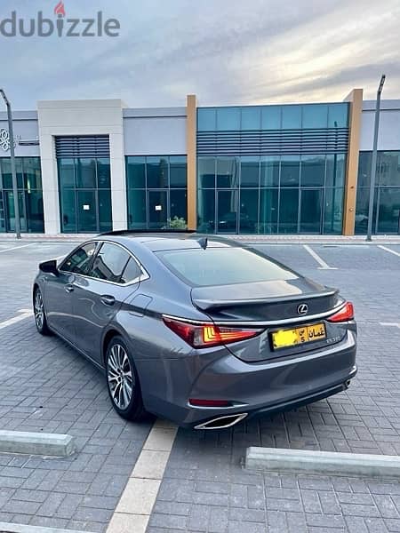 Lexus ES-Series 2021 3