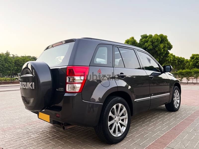 Suzuki Grand Vitara 2019-2018 Option 1 Oman car dealer Service 2