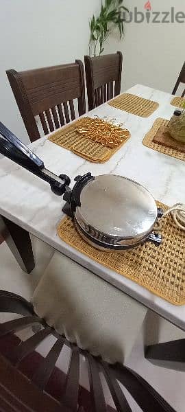 Roti maker heavy duty steel body with non stick plates 5