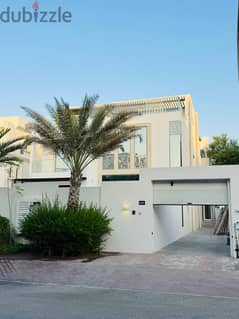 5 BHK Villa in Shati Al Qurum (SK128)