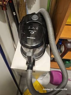 Samsung vacuum cleaner