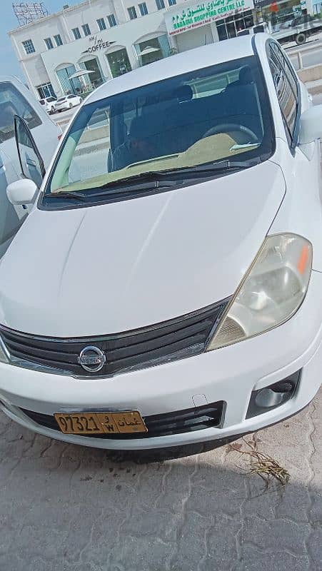 Nissan Versa 2010 0