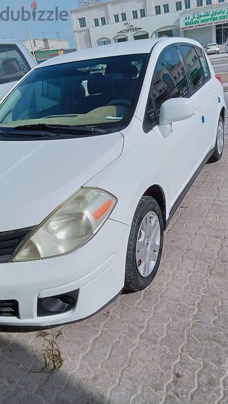 Nissan Versa 2010 2