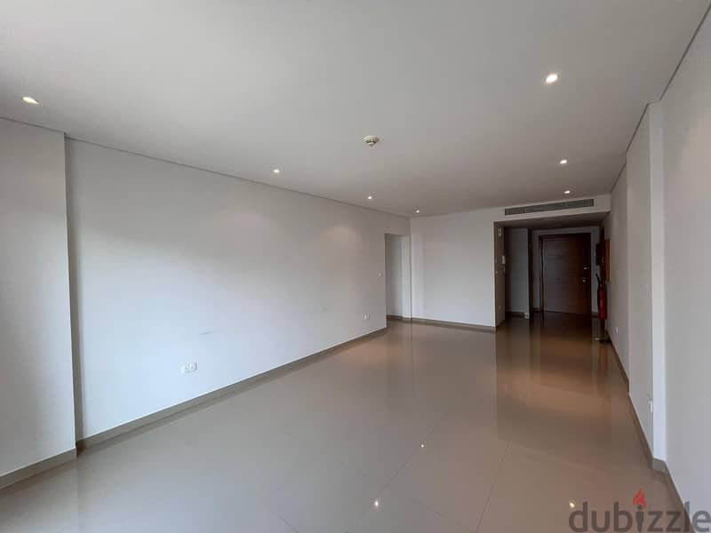 2 BR Elegant Apartment in Al Mouj with Building Amenities 6