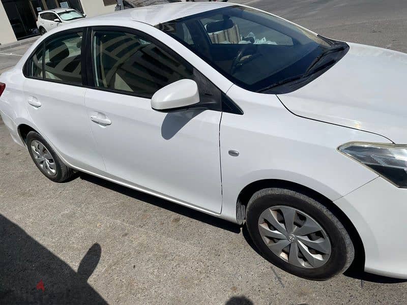 Toyota Yaris 2017 1