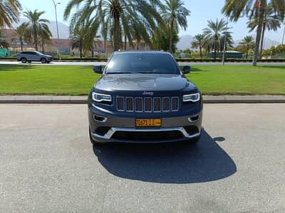 Jeep Grand Cherokee V8 Summit Gulf Oman 2015