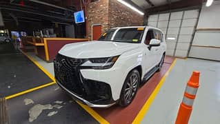 Lexus LX 600 2024 SPORT