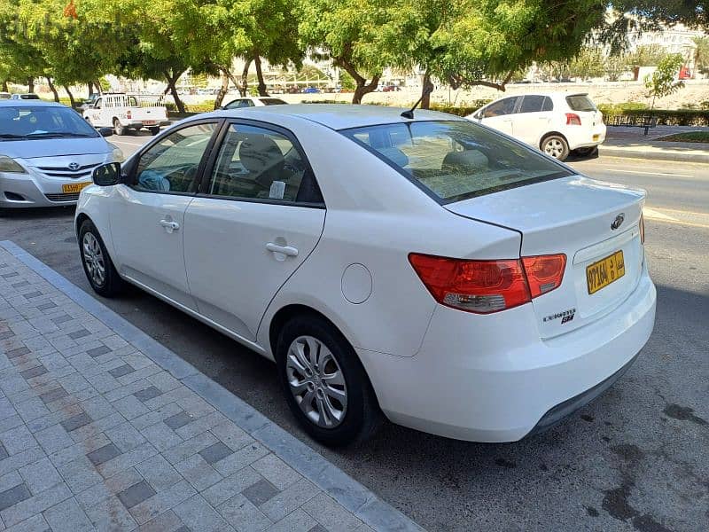 Kia Cerato 2013 1