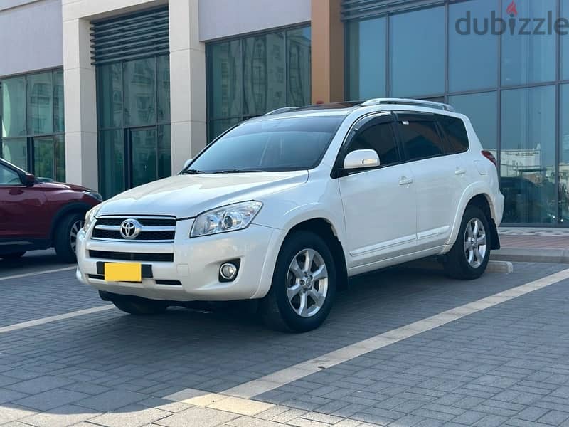 Toyota Rav 4 2012 oman car full options serviced by agency 6