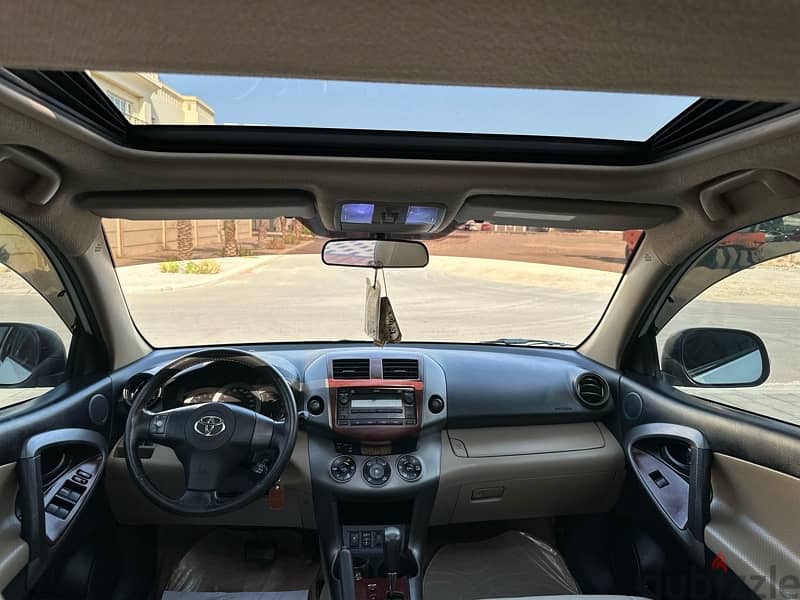 Toyota Rav 4 2012 oman car full options serviced by agency 17