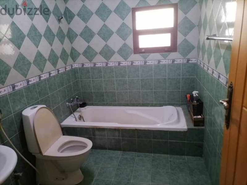 Room For Rent in Al Khuwair 3