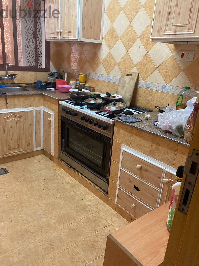 Room For Rent in Al Khuwair 5