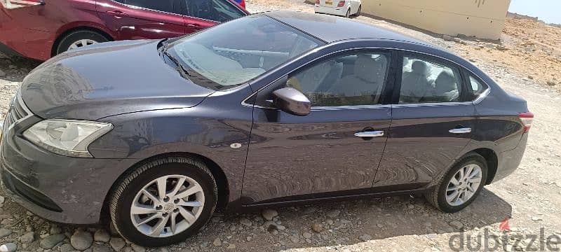 Nissan Sentra 2016 10