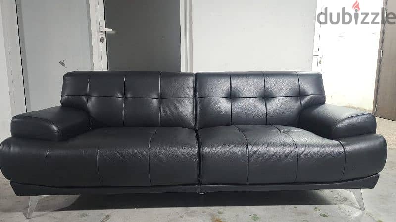 3seater leather sofa little used home center spencer 3 seater 3