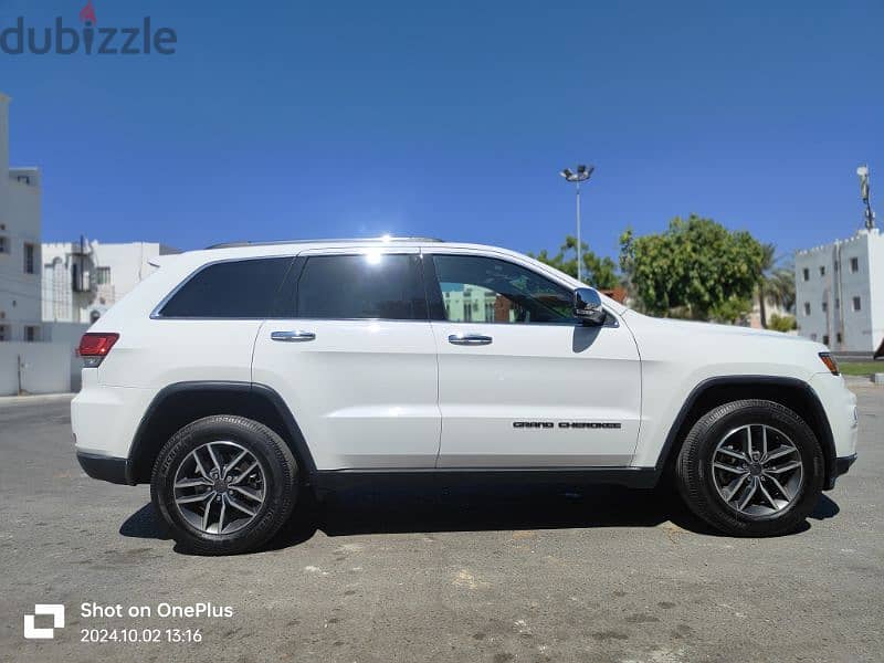 Jeep Grand Cherokee 4x4 2021 for excellent condition 5