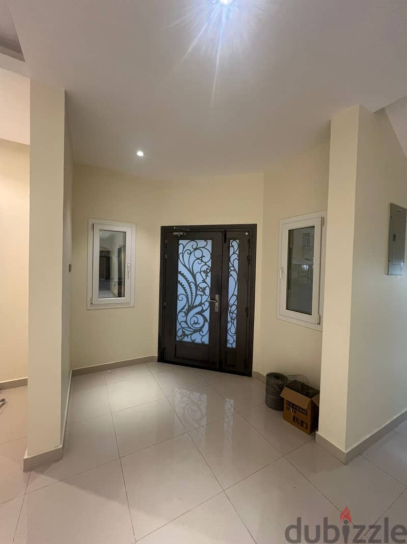 Luxurious Villa for Rent in Qurum Heights 8