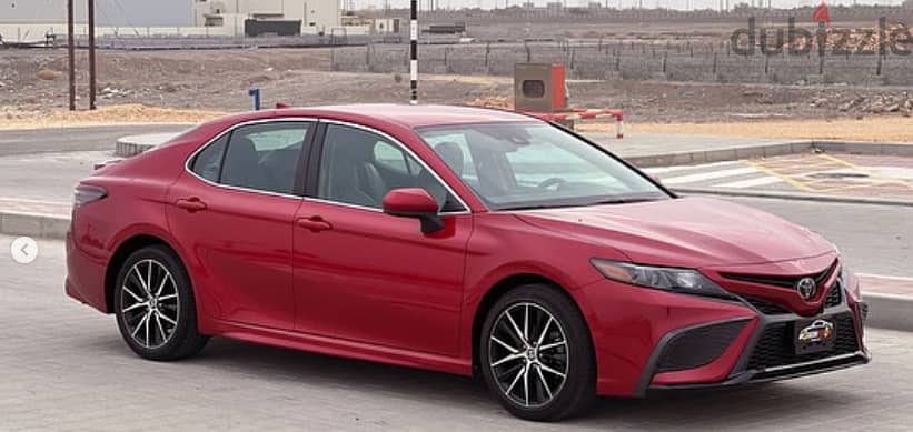 Toyota Camry 2021 SE 1