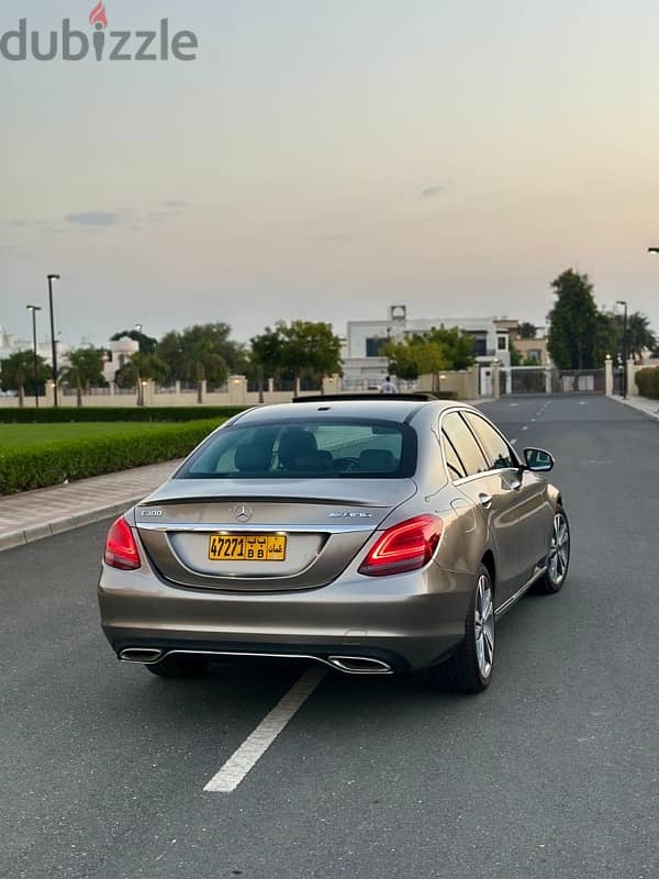 Mercedes-Benz C 300 2019 7