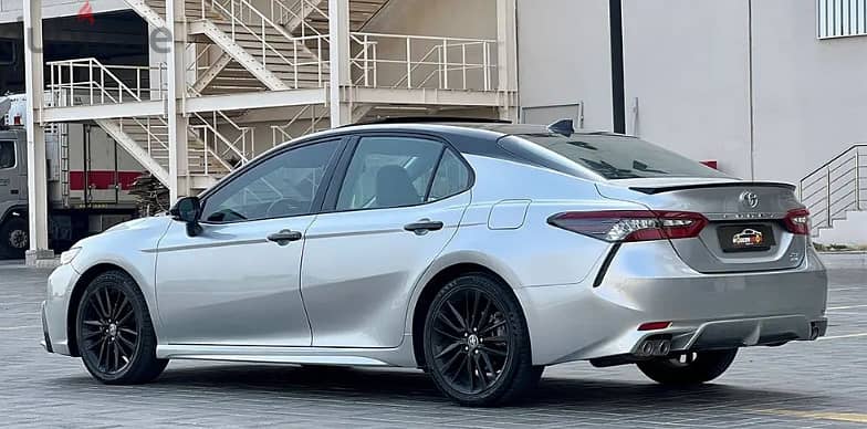 Toyota Camry 2021 XSE 4