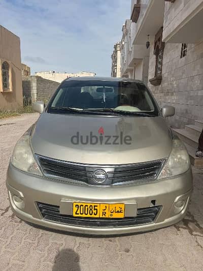 Nissan Tiida 2011