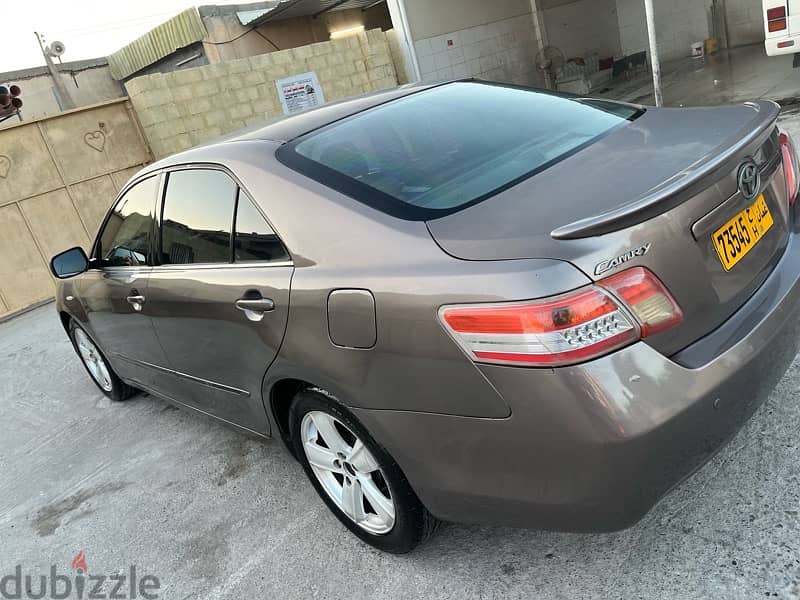 Toyota Camry 2011 1