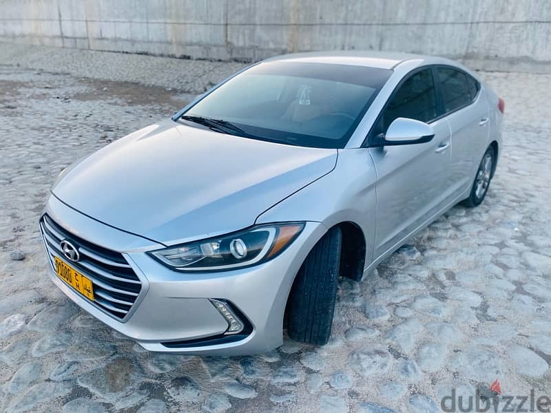 Hyundai Elantra 2018 11