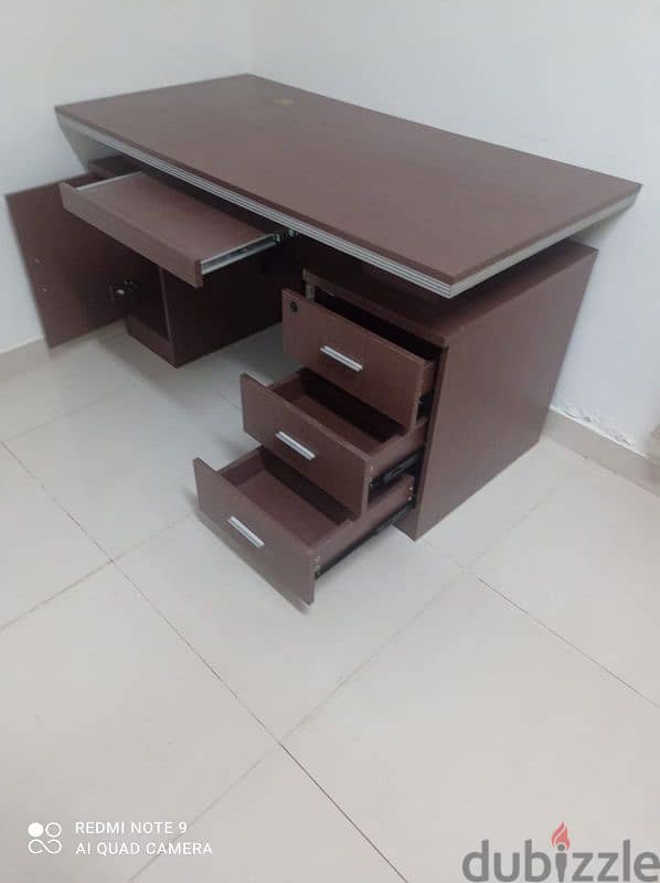 Office table for sale 2