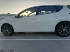 Nissan Tiida 2014