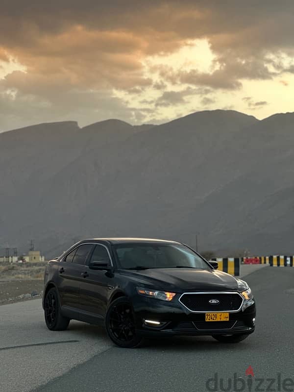 Ford Taurus 2016 1