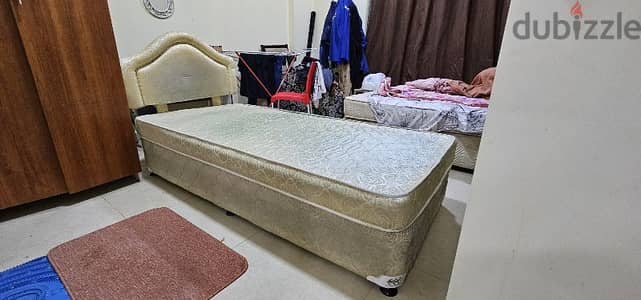 Single bed with mattress