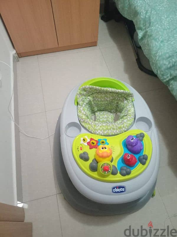 chicco baby walker with multi language 0