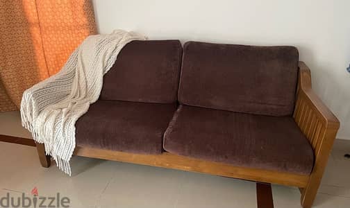 35 Ro very beautiful wooden frame sofa urgent sell