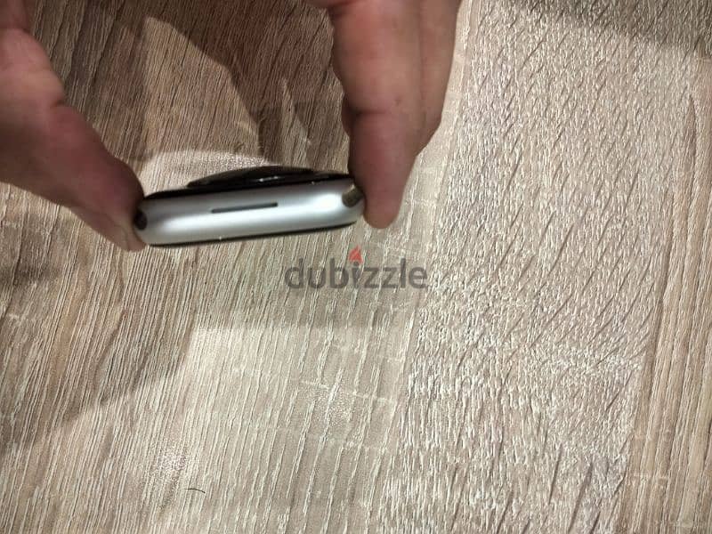 Apple watch series 9 45mm 0% scratches 6