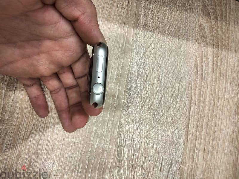 Apple watch series 9 45mm 0% scratches 7