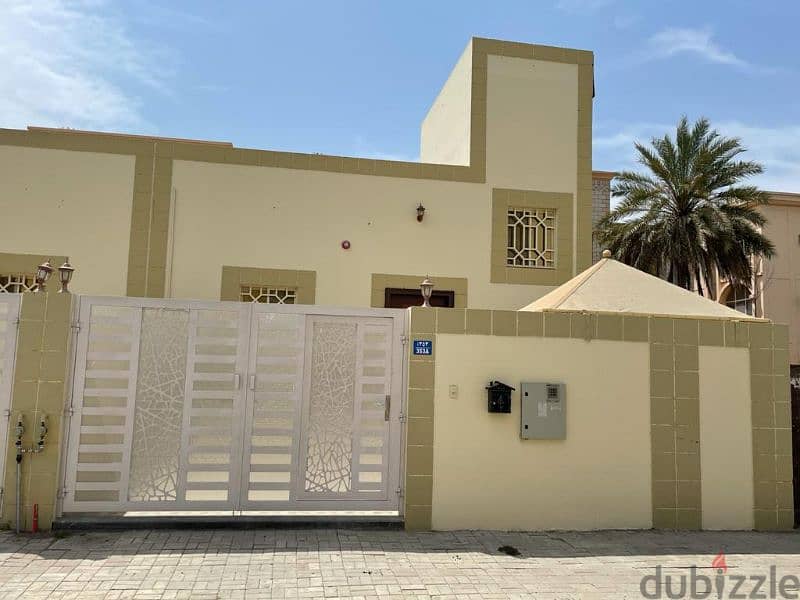 Ground floor villa for rent in Sohar Al Waqibah behind Ooredoo 10