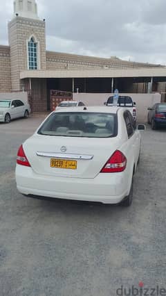 Nissan Tiida 2008