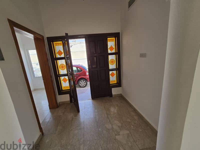 nicev4 bedroom in qurum  near Pzdo 14