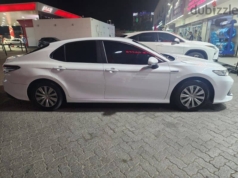 Toyota Camry 2019 3