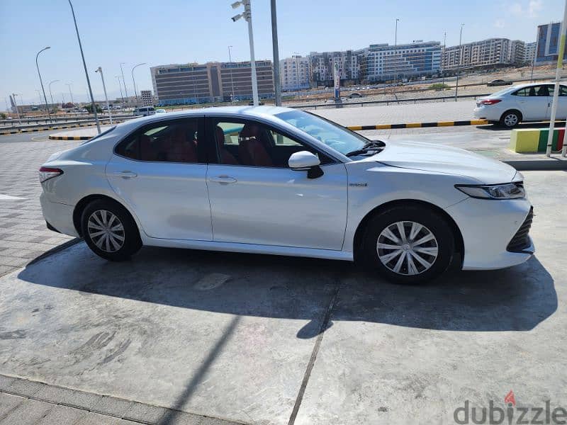 Toyota Camry 2019 10