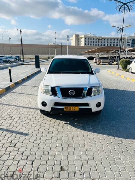 Nissan Pathfinder 2012 3