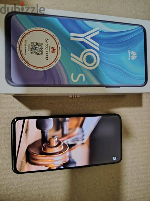 هواوي y9s بحالة الجديد.   Huawei y9s in excellent condition. 0