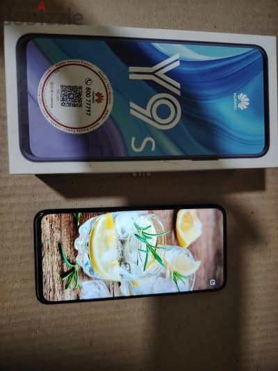 هواوي y9s بحالة الجديد.   Huawei y9s in excellent condition.