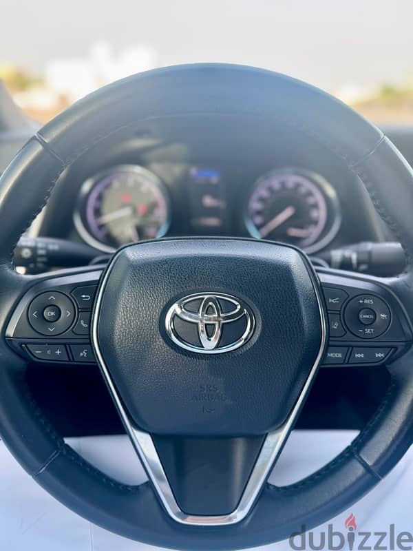 Toyota Camry 2018 14