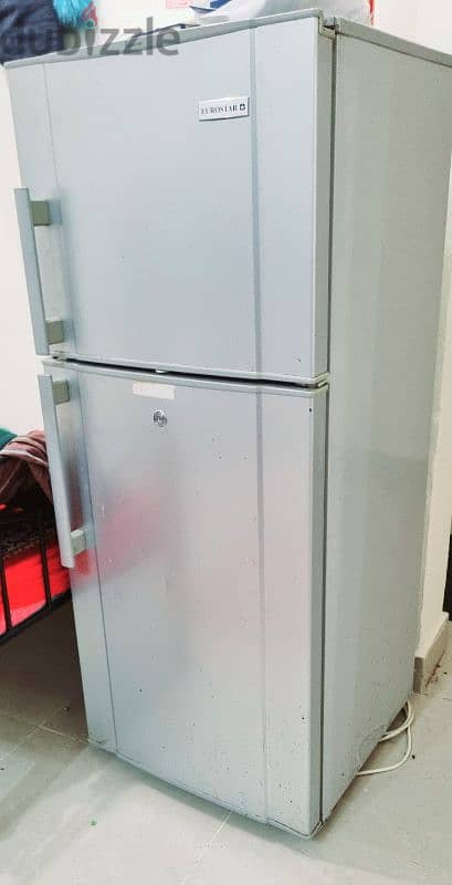 medium sized fridge very good condition 0