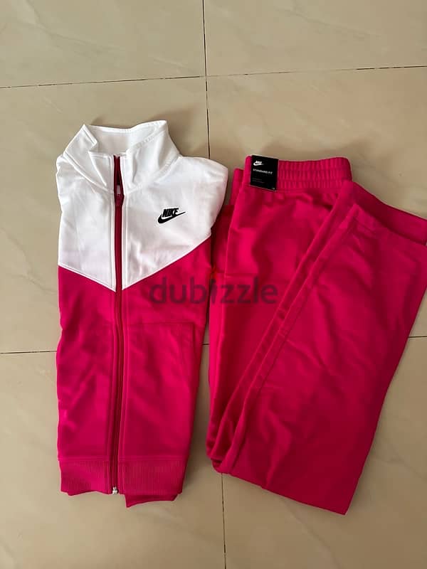 Nike Track Suit 1